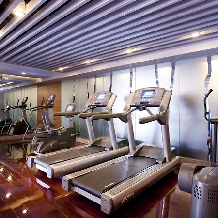 Holiday Inn Beijing Deshengmen By Ihg On 2Nd Ring Road Extension 10-15 Minute Taxi Ride To Shichahai Lama Temple Drum Tower Close To Beijing North Station For Badaling Great Wall Near Exit B Jishuitan Metro Line 2 المظهر الخارجي الصورة