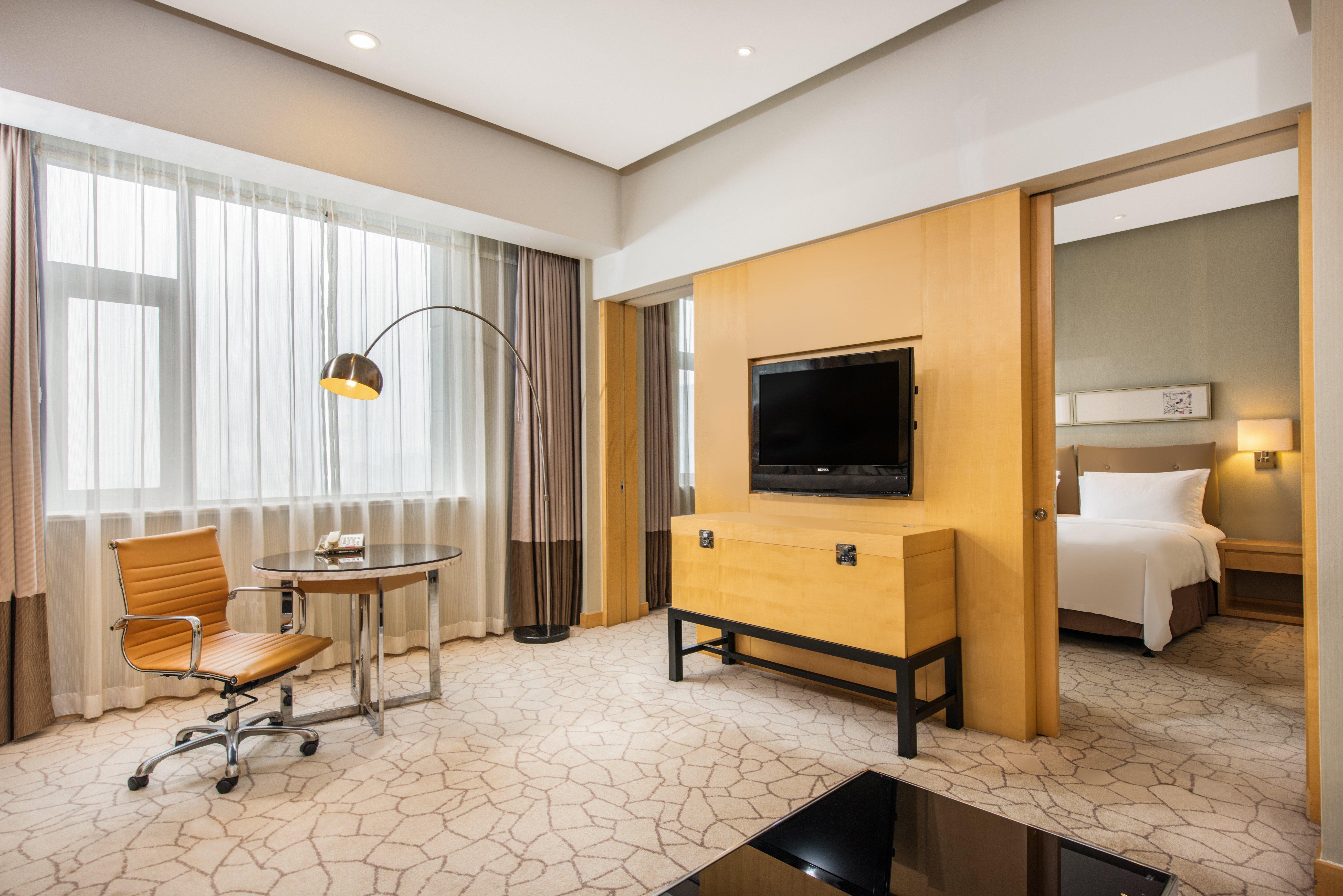 Holiday Inn Beijing Deshengmen By Ihg On 2Nd Ring Road Extension 10-15 Minute Taxi Ride To Shichahai Lama Temple Drum Tower Close To Beijing North Station For Badaling Great Wall Near Exit B Jishuitan Metro Line 2 المظهر الخارجي الصورة
