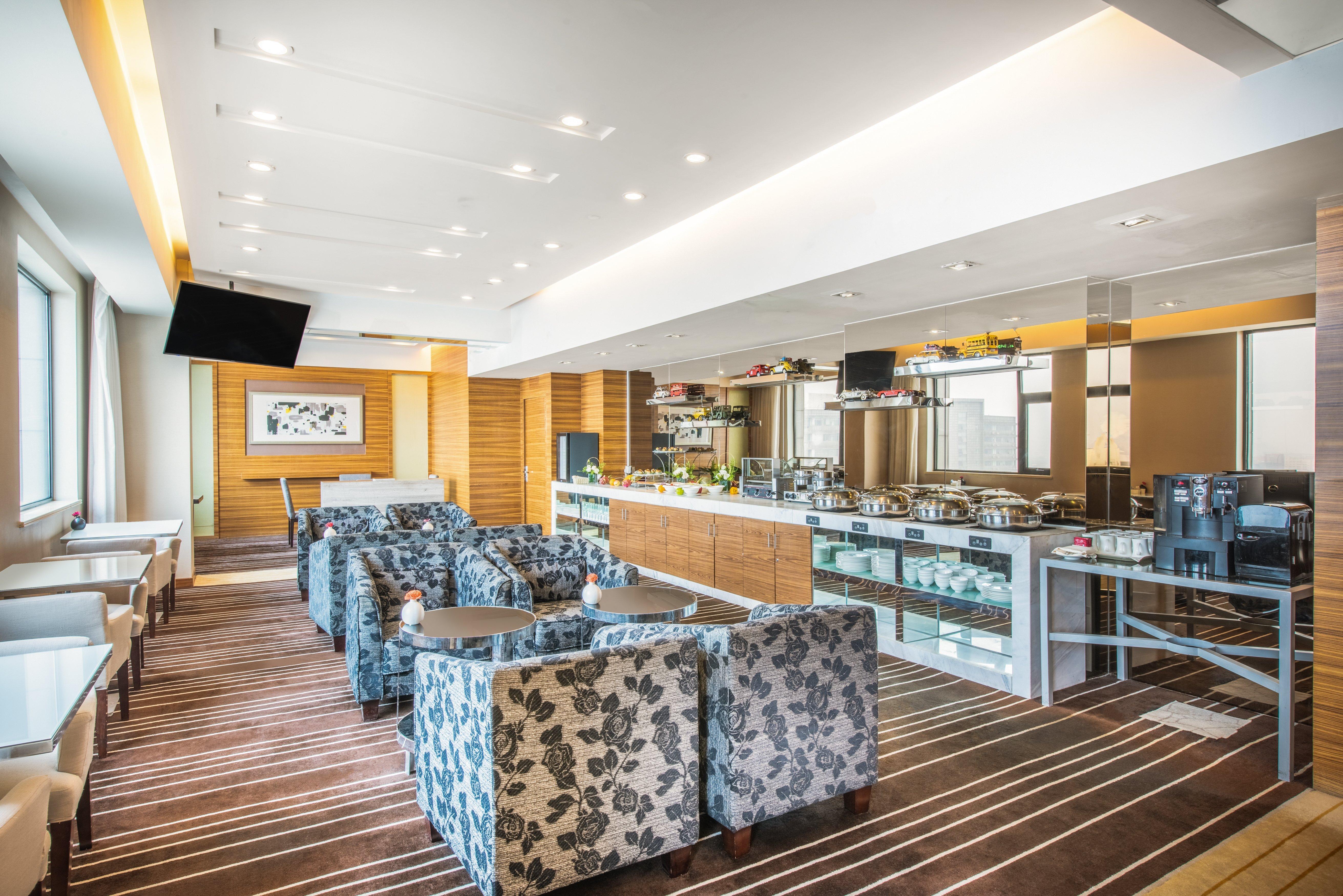 Holiday Inn Beijing Deshengmen By Ihg On 2Nd Ring Road Extension 10-15 Minute Taxi Ride To Shichahai Lama Temple Drum Tower Close To Beijing North Station For Badaling Great Wall Near Exit B Jishuitan Metro Line 2 المظهر الخارجي الصورة